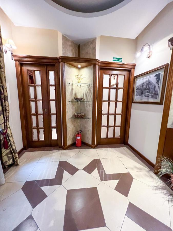 Hotel Manjez Centar Belgrad Exterior foto