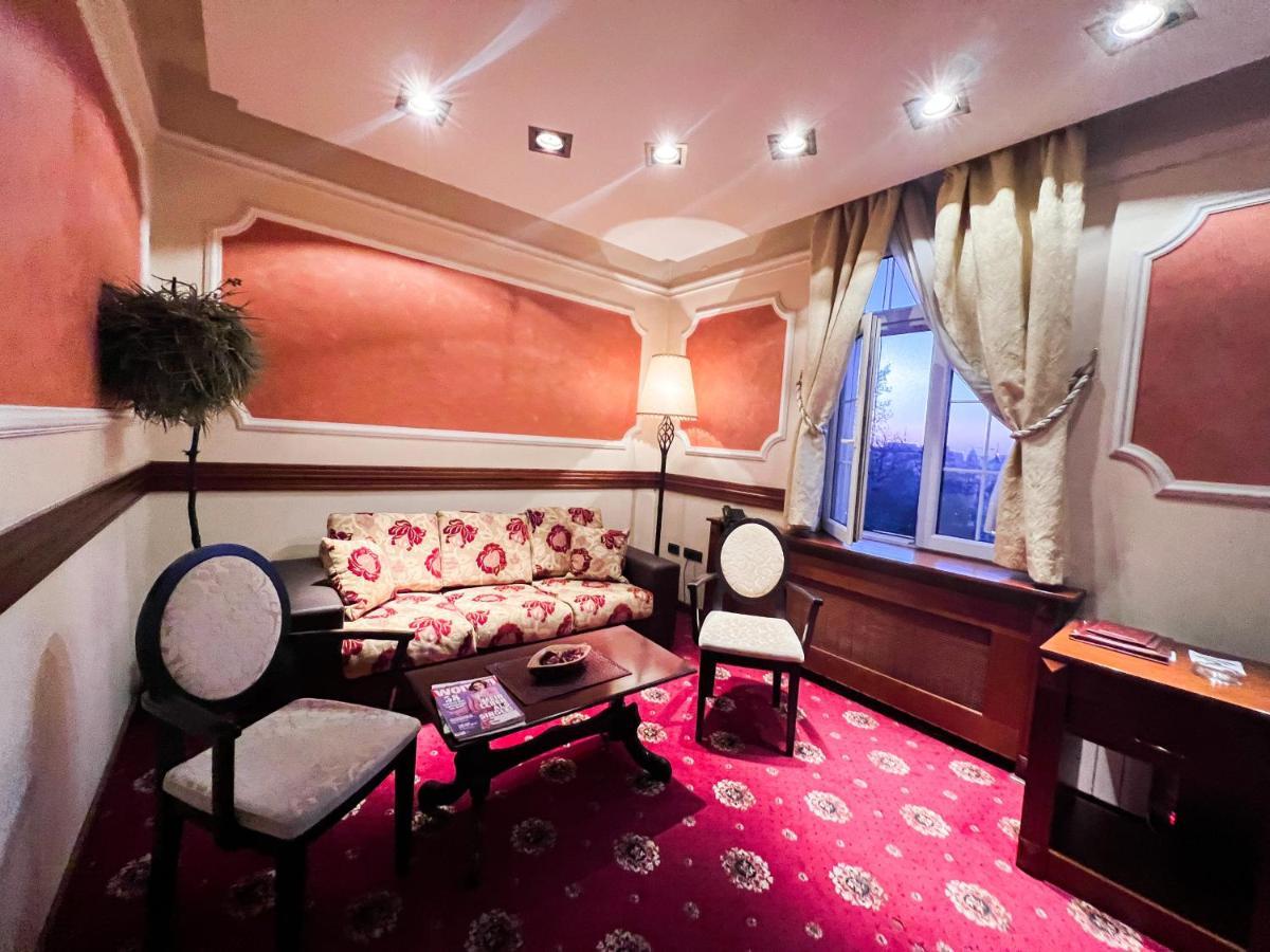 Hotel Manjez Centar Belgrad Exterior foto