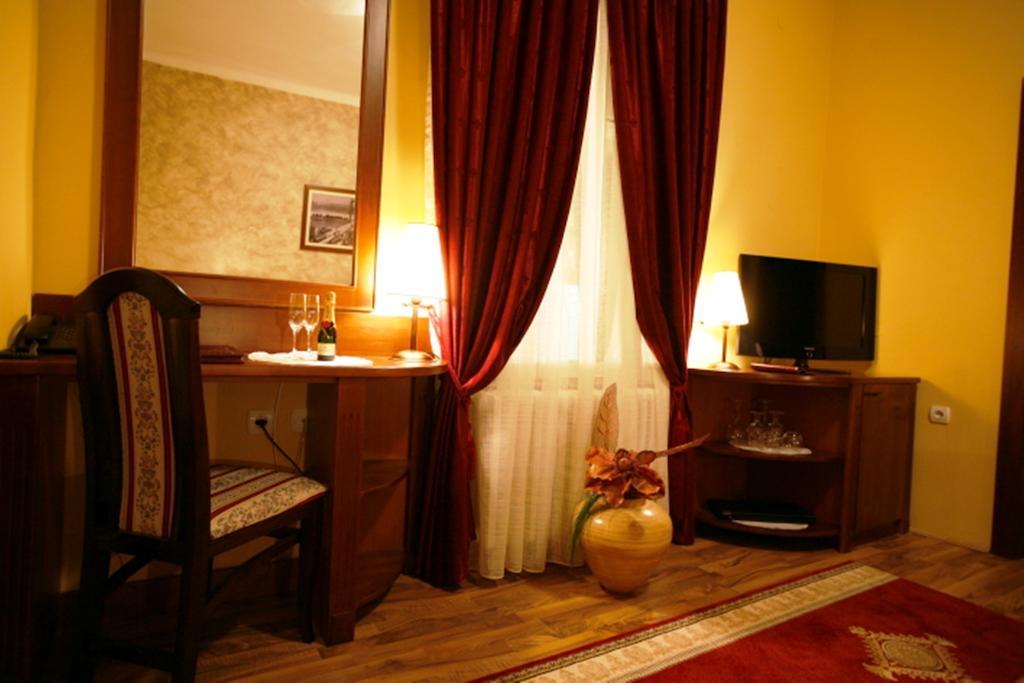 Hotel Manjez Centar Belgrad Zimmer foto
